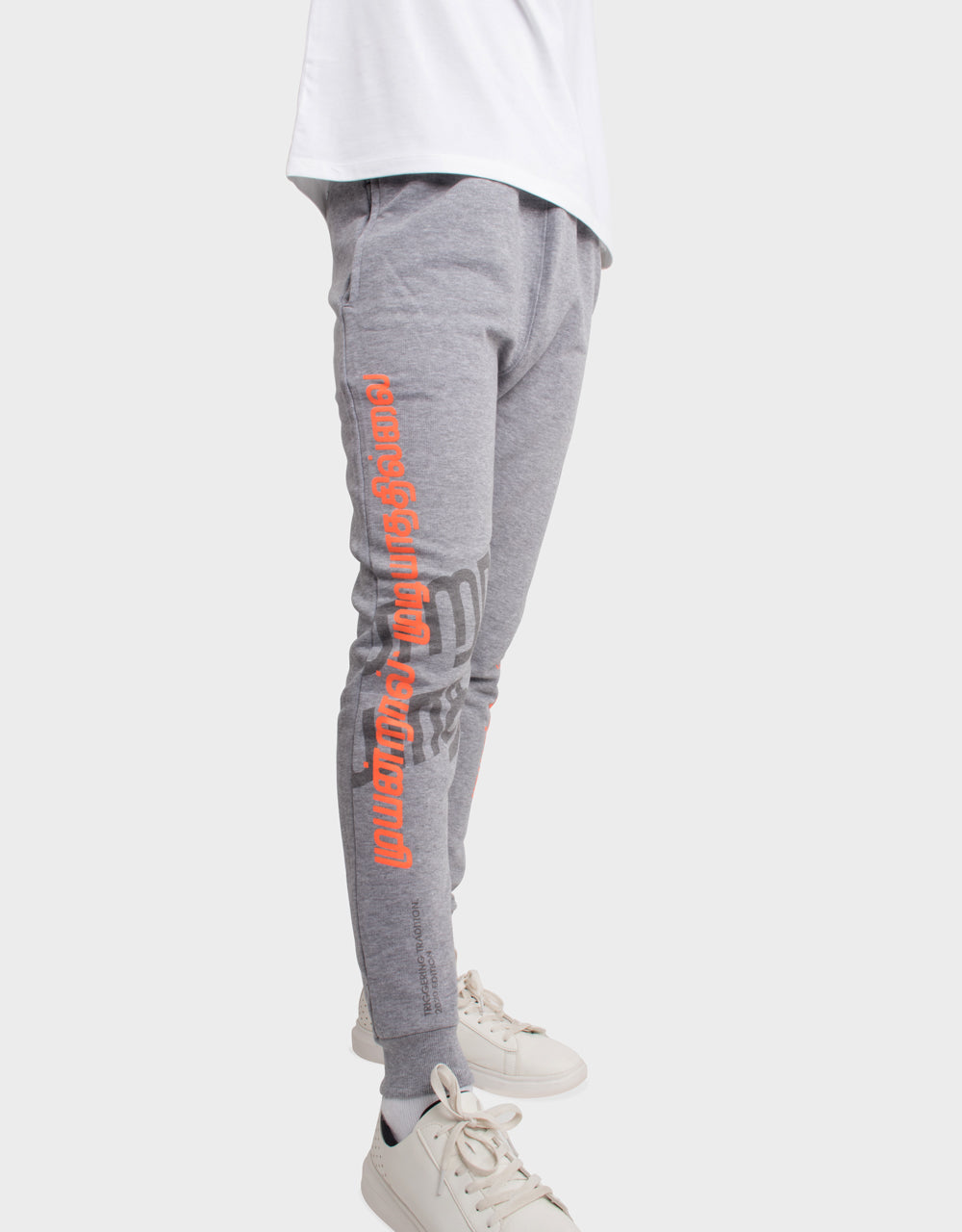JOGGERS - MUYANDRAL MUDIYADHADHILLAI | GREY MELANGE - Angi | Tamil T-shirt | Chennai T-shirt